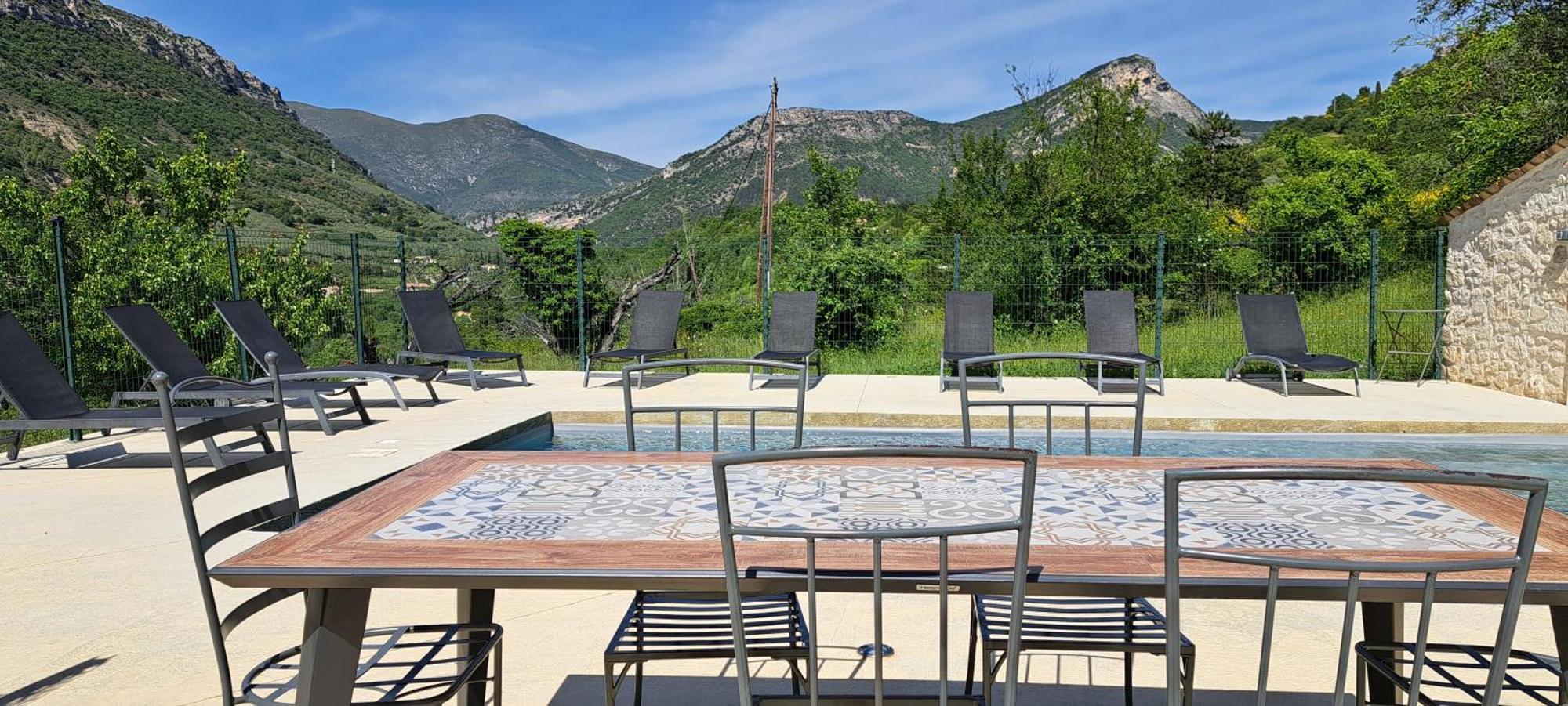 Le Mas Des Fontettes, Gite 14 Personnes, Piscine Chauffee, Propriete 5Ha, Barbecue Sahune Exterior foto